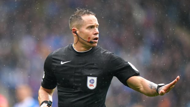 Stephen Martin referee